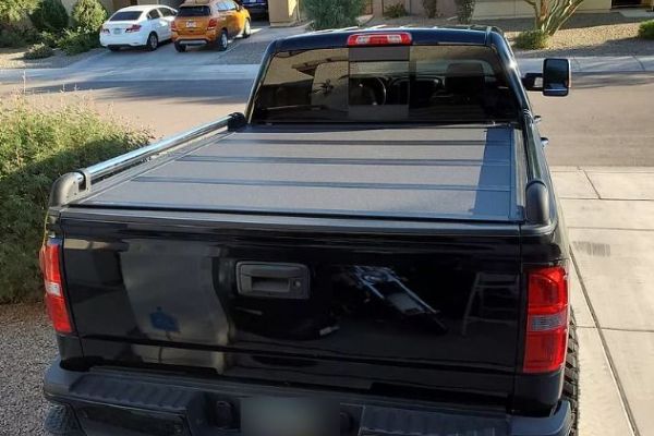 RealTruck BAKFlip MX4 Hard Folding Tonneau Cover
